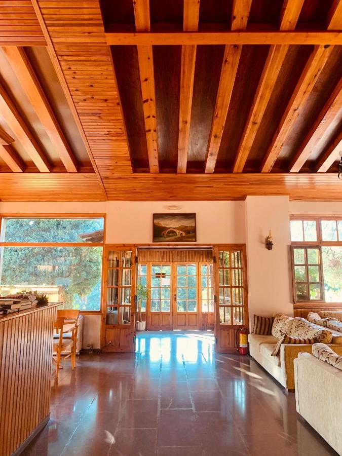 Milionis Forest Hotel Grevena Buitenkant foto