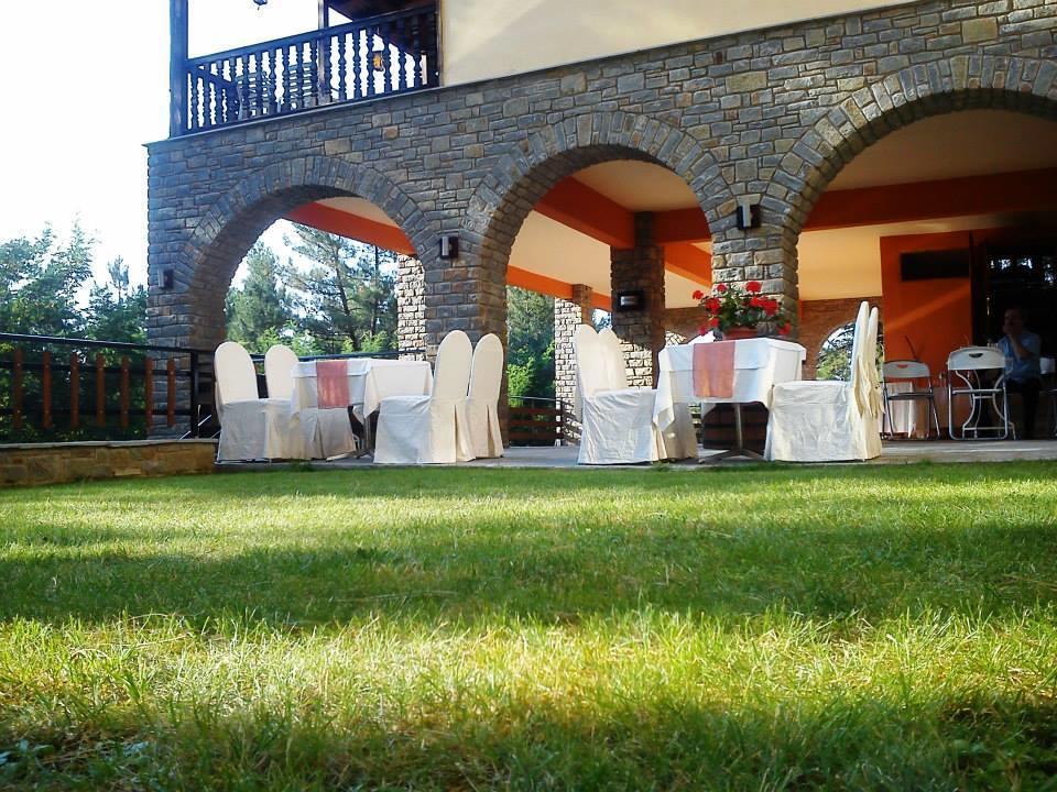Milionis Forest Hotel Grevena Buitenkant foto
